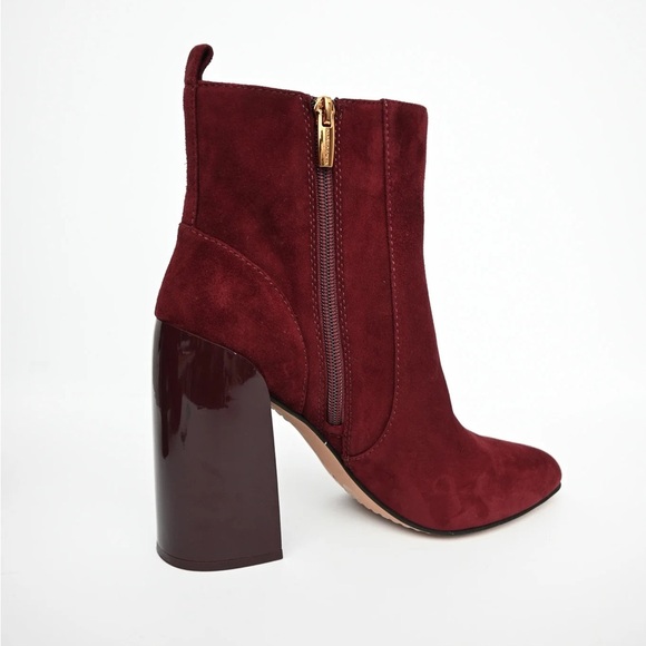 Vince Camuto Heeled Boots - Picture 3 of 5
